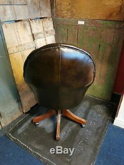 Antique Vintage Leather Chesterfield Executive Arm Chair Swivel Office Desk