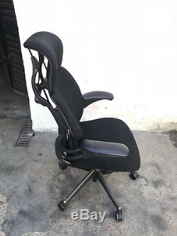 Black Cloth Humanscale Freedom Ergonomic Office Chair Headrest