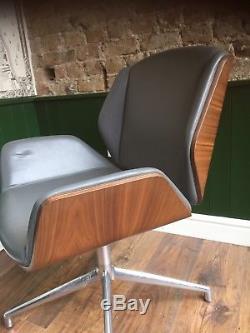 Boss Design Kruze Grey Leather / Walnut Office Reception Tub Chairs