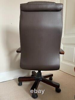 Brown executive office chair leather used wooden arm rests