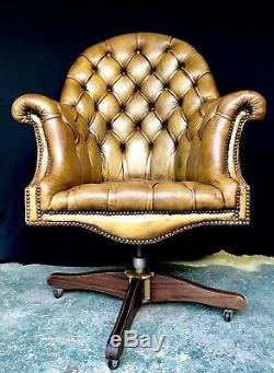 Button Back Leather Office Chair Vintage Retro Classic Cool