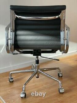 Charles Eames EA117 Black/Chrome Deluxe Leather Office Style Chair