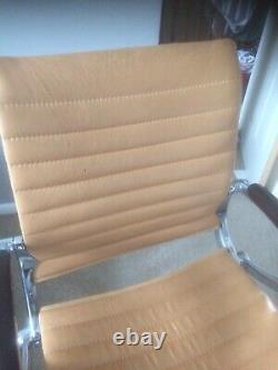 Charles Eames Style Mid Century Office Swivel Chair Leather Stunning