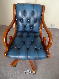 Chesterfield Antique Style Swivel Leather/yew Office Desk Captains Chair
