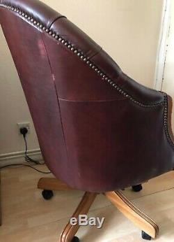 Chesterfield Executive Leather Captain's Swivel Office Desk Chair Wood Ox Blood
