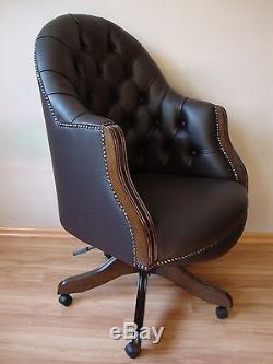 Chesterfield office swivel chair. Black leather. Top quality! Brand new