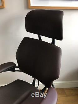 Chocolate Leather Humanscale Freedom Ergonomic Office Chair Headrest. 2 Years War