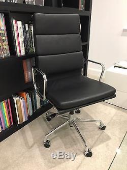 Eames Office Reproduction Chair EA219 high back Soft Pad Black Leather