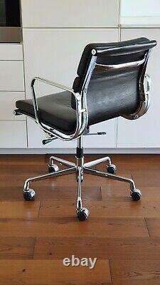 Eames leather softpad chair (in manner of Vitra ICF EA217) for home office work