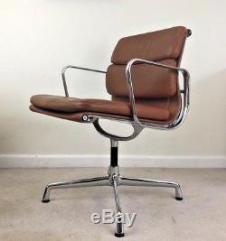 Genuine Charles & Ray Eames Vitra EA208 Tan Leather Soft Pad Office Chair
