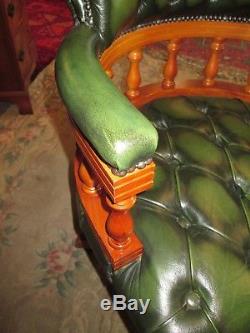 Georgian Style Green Leather Button Back Captain's Swivel Desk Chair