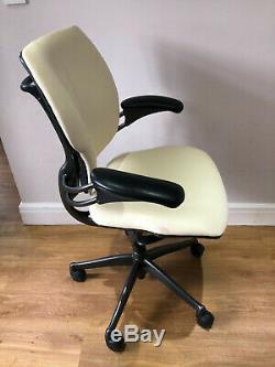 Graphite Cream Humanscale Freedom Ergonomic Office Task Chair Free Uk Delivery