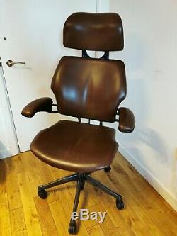 HUMANSCALE FREEDOM ERGONOMIC OFFICE TASK CHAIR WITH Headrest (Chocolate Leather)