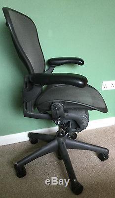 Herman Miller Aeron Chair With Leather Armrests Very Stylish