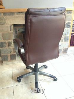 High Quality Brown Leather Executive Office Chair