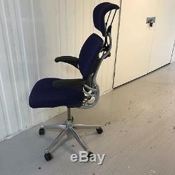 Humanscale Freedom Task Chair With Headrest In Chrome Finish