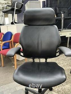 Humanscale freedom office chair with headrest in Black leather VGC 3xAvailable