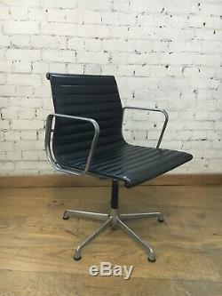 ICF black leather ribbed office chair (Charles Eames design)