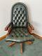 Immaculate Executive Captains Armed Office Swivel Chair