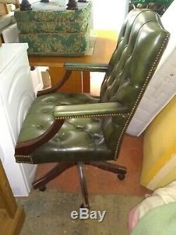 Leather chesterfield Gainsborough swivel office chair