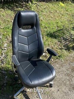 Office Chair / Gaming Chair Black Leather 5 x available
