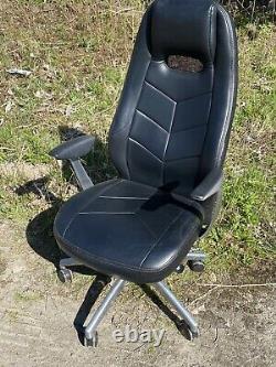 Office Chair / Gaming Chair Black Leather 6 x available
