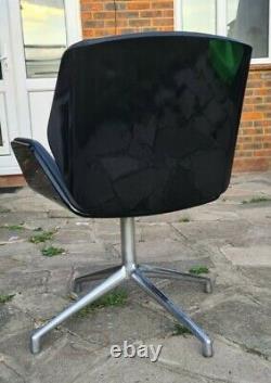 Original Boss Design Kruze Office Swivel Chair Black Leather