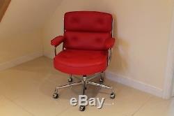 REDUCED Genuine Mint Condition Vitra Eames ES104 Red Lobby Office Chair RRP£5250