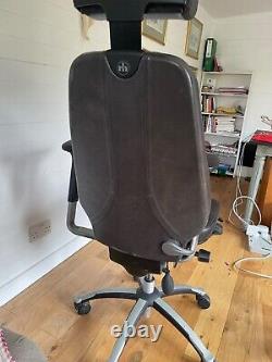 RH Logic 400 Ergonomic Leather Office Chair