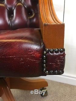 Red Leather Button Back Captains Chair, Office Chair, Swivel Chair