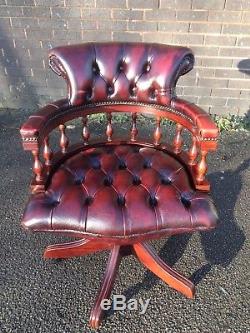 Red Leather Chesterfield Captains Swivel ArmChair / Office Chair / Swivel & tilt