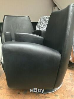 Rossi di Albizzate Ovio swivel executive armchair. Black leather polished steel