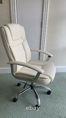 Swivel Office Chair White / Cream London