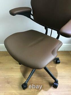 Tan Leather Humanscale Freedom Ergonomic Office Task Chair Headrest