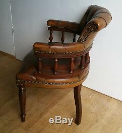 VINTAGE ANTIQUE BROWN LEATHER MAHOGANY CAPTAINS CHAIR Delivery possible