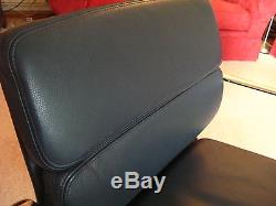 VITRA Eames EA208 Soft Pad Chrome Base Swivel Chair Armrests Blue Leather