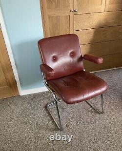Verco by Gordon Russell Office/ Lobby Chair. 1980s Leather, Very Comfortable