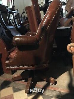 Vintage Leather Button Back Chesterfield Swivel Executive Desk Office Chair