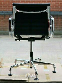 Vitra Charles Eames Ea108 Office Chair Black Leather Swivel Collect Le2 / Dpd